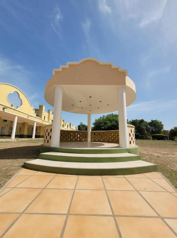 Hotel Portico Norte Tartagal Zewnętrze zdjęcie