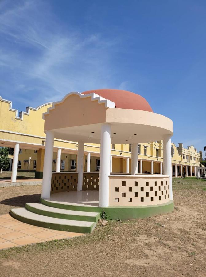 Hotel Portico Norte Tartagal Zewnętrze zdjęcie